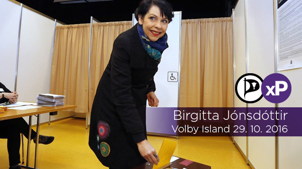 Pirátská strana ve volbách na Islandu skončila třetí a má šanci usednout ve vládě.