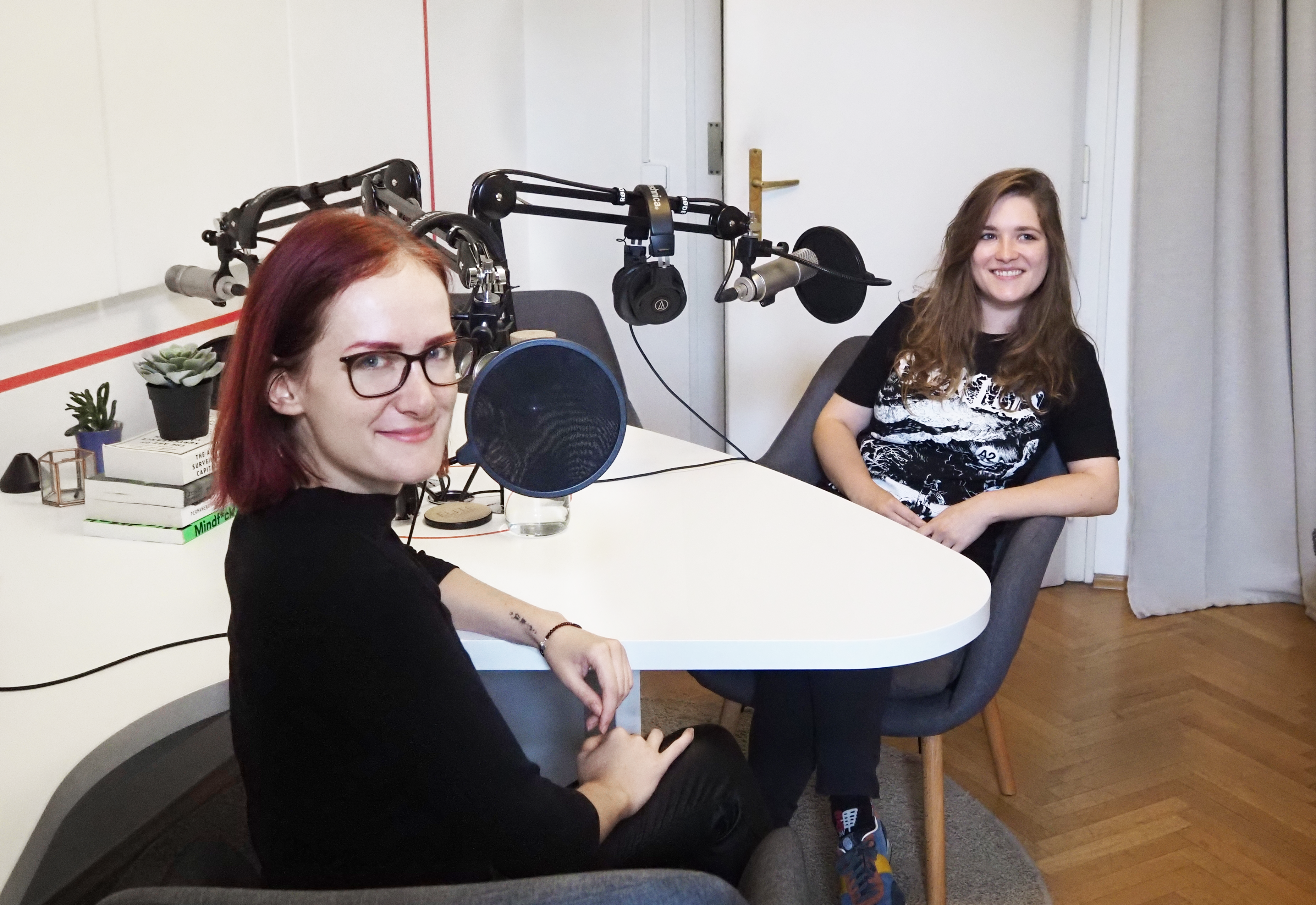 Podcast Pirátky Gregorové „Politika je pro všechny“ startuje s místopředsedkyní Zelených Annou Gümplovou